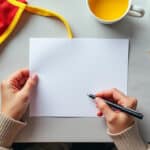 découvrez un modèle simple de lettre de démission pour mcdo et nos conseils pratiques pour rédiger votre courrier et quitter votre emploi sereinement.